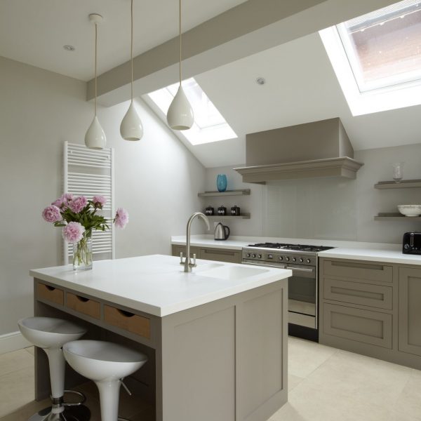 Weybridge Island Towards Range