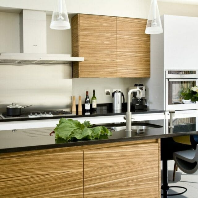 Chiswick Contemporary Parapan and Zebrano Kitchen