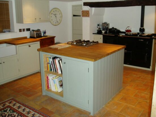 Huntingdon Cambridgeshire Painted and Oak Shaker Kitchen