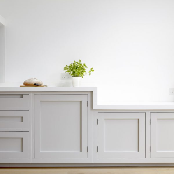 Putney Handleless Shaker Kitchen