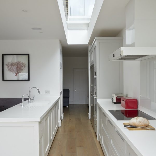 Putney Handleless Shaker Kitchen