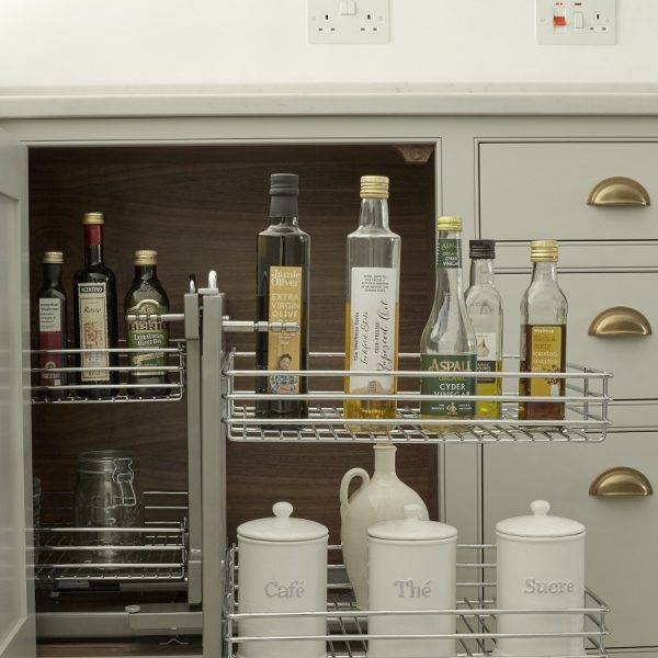 Andover Traditional Shaker Painted Kitchen Easy Corner