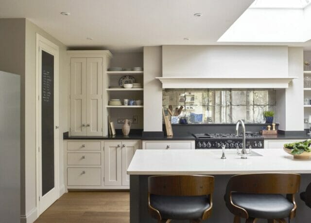 Godalming, Surrey - Traditional Painted Shaker Kitchen