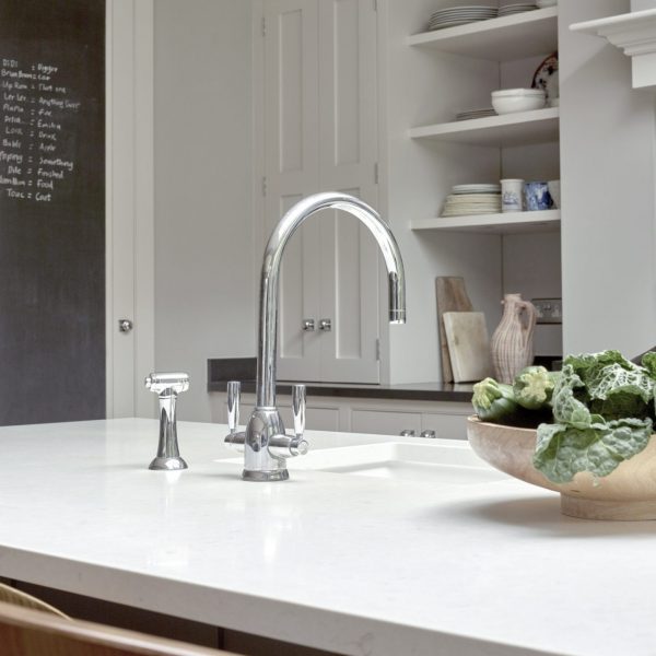 Godalming Traditional Painted Shaker Kitchen