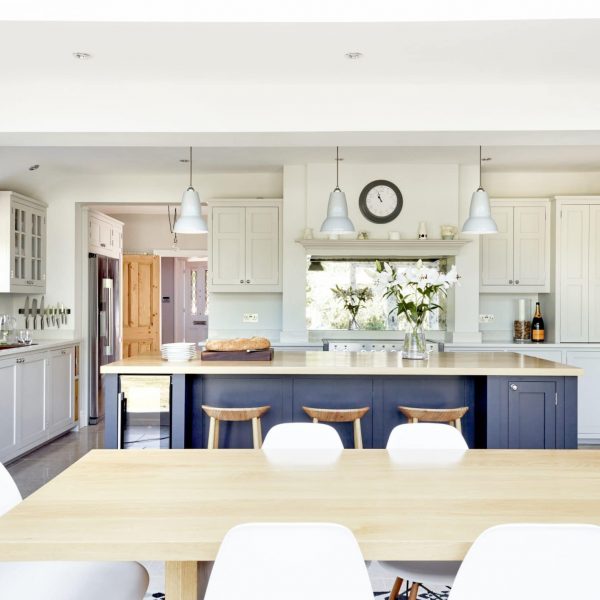 Warfield Berkshire Framed Painted Shaker Kitchen