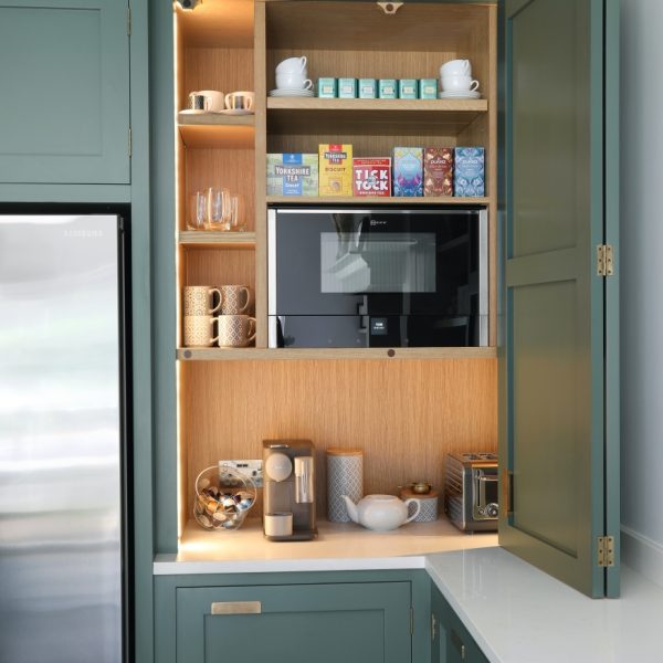 Chigwell inset shaker kitchen bi-fold dresser. Chigwell Inset Shaker Kitchen Bi-Fold Dresser and Microwave