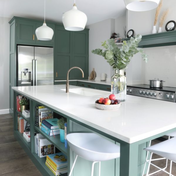 Chigwell inset shaker kitchen. Chigwell Inset Shaker Kitchen Island Seating