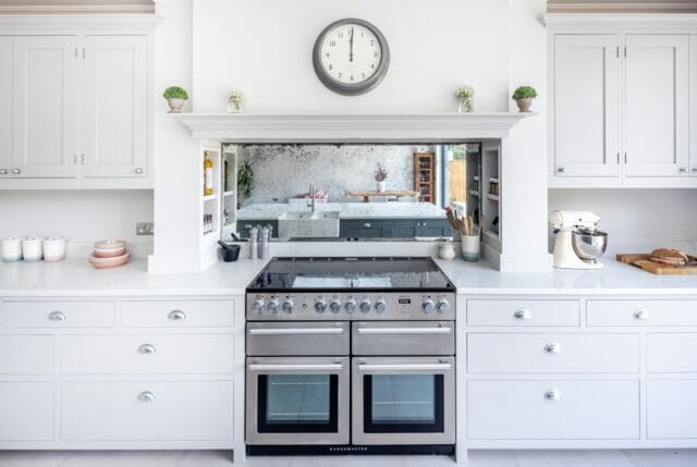 Thames Ditton Classic Painted Shaker Kitchen Range and Chimney with Antique Mirror Splashback