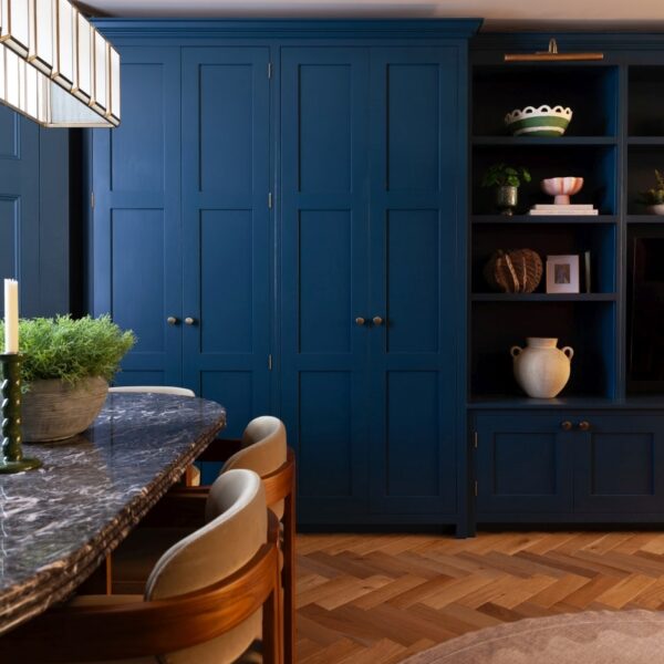 Hetherington – Tunbridge Wells – Jul2025 – Dining Bar Hague Blue – SmallJPG-min