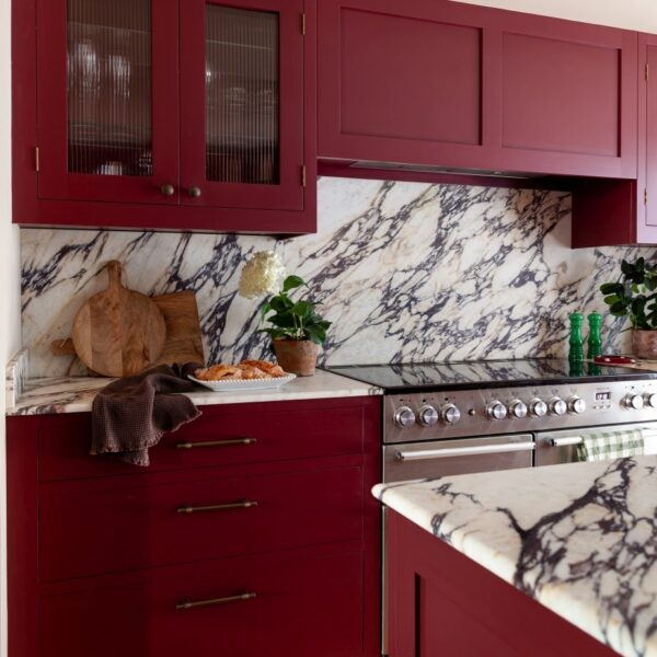 Hetherington – Tunbridge Wells – Jul2025 – Kitchen Preference Red Calacatta Viola- SmallJPG-min
