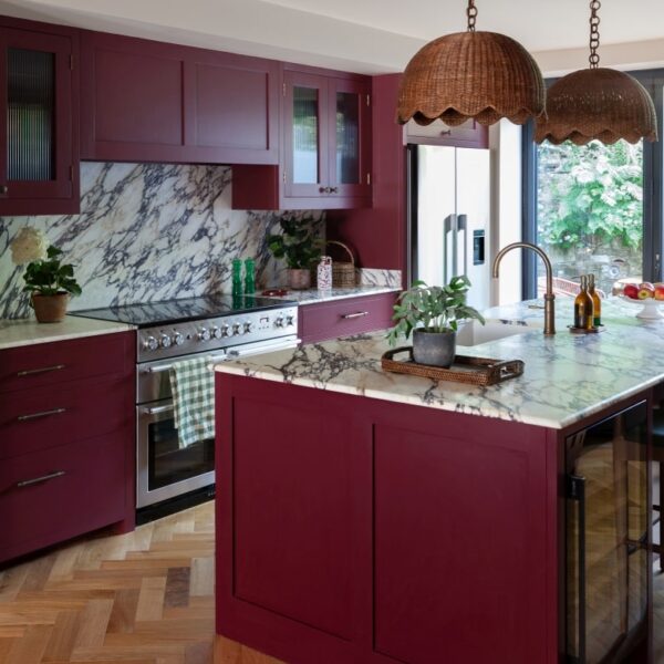 Hetherington – Tunbridge Wells – Jul2025 – Kitchen Range Island – SmallJPG-min